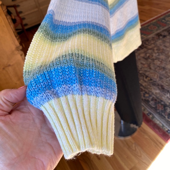 LOFT Multi-Color Sweater - Picture 8 of 9